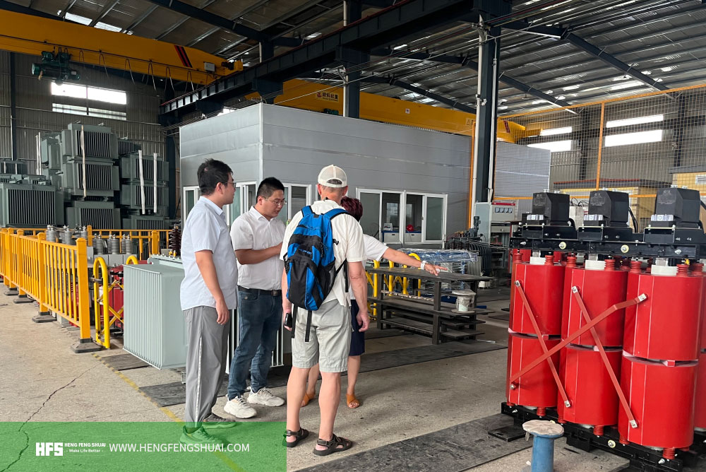 Hengfengshuai Electric and Russia St. Petersburg transformer factory customers to achieve dry power t